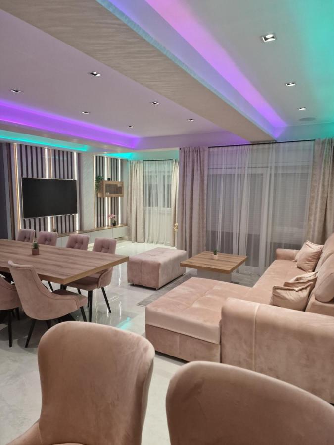 Luxury Apartman Imperio 希贝尼克 外观 照片