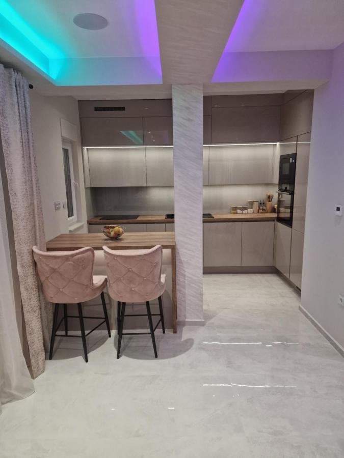 Luxury Apartman Imperio 希贝尼克 外观 照片