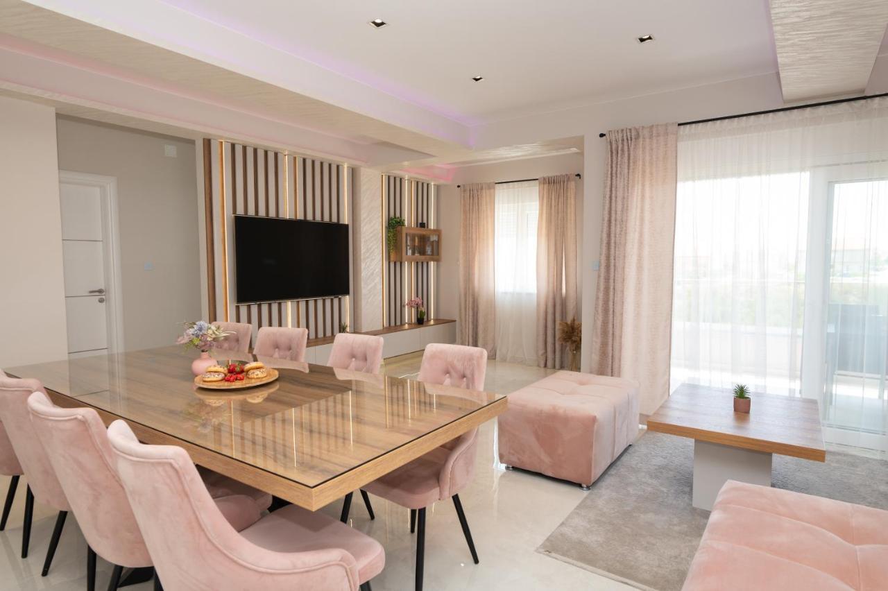 Luxury Apartman Imperio 希贝尼克 外观 照片