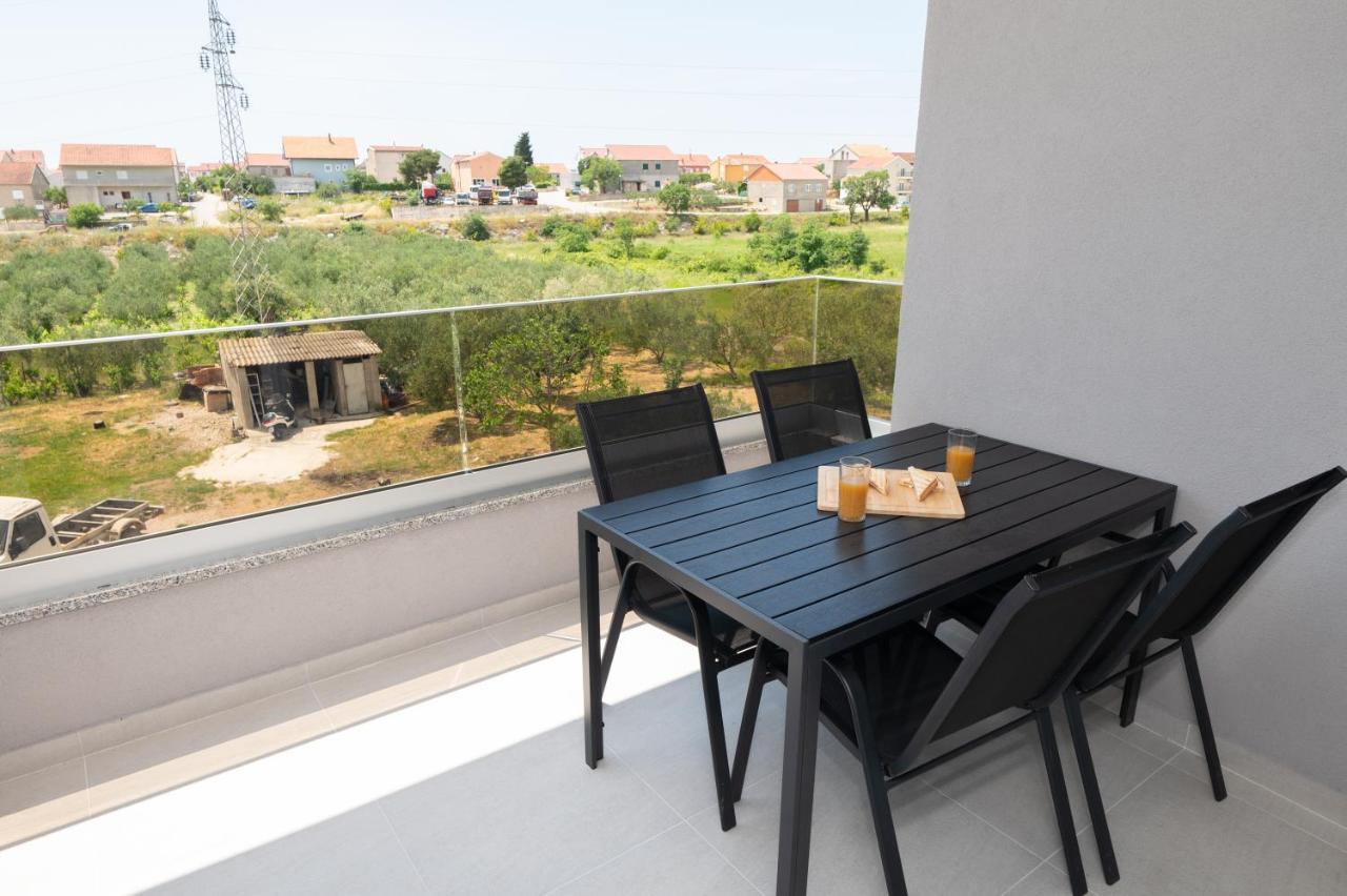 Luxury Apartman Imperio 希贝尼克 外观 照片