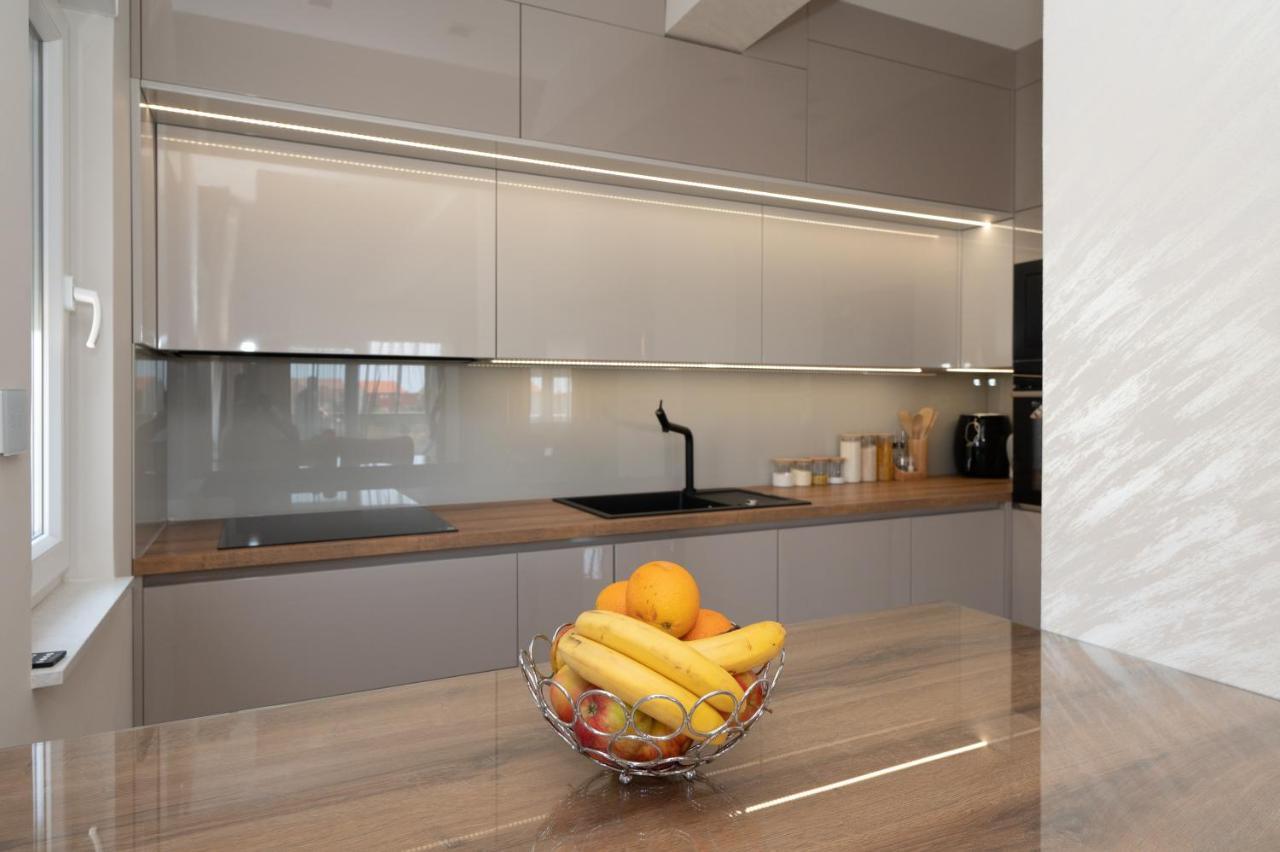 Luxury Apartman Imperio 希贝尼克 外观 照片