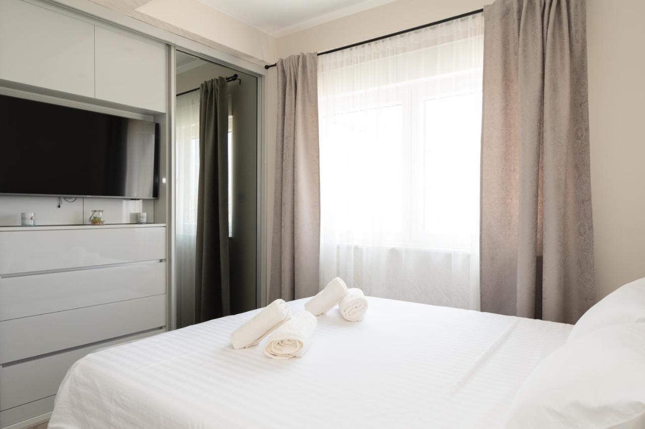Luxury Apartman Imperio 希贝尼克 外观 照片