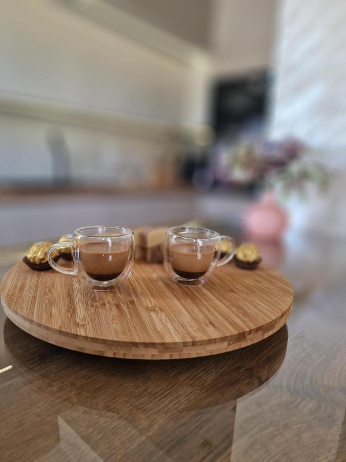 Luxury Apartman Imperio 希贝尼克 外观 照片